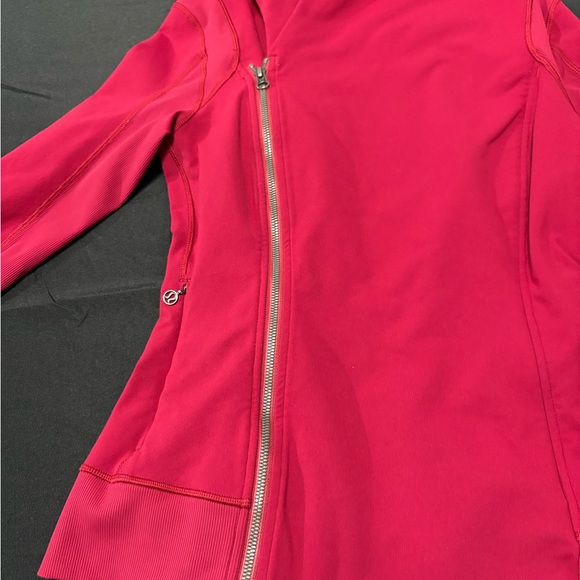 Lululemon yoga Women's cranberry Jacket - Picture 9 of 12